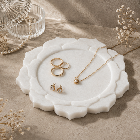 White Marble Jewellery Tray – Sculpted Floral Design for Elegant Jewellery & Vanity Décor