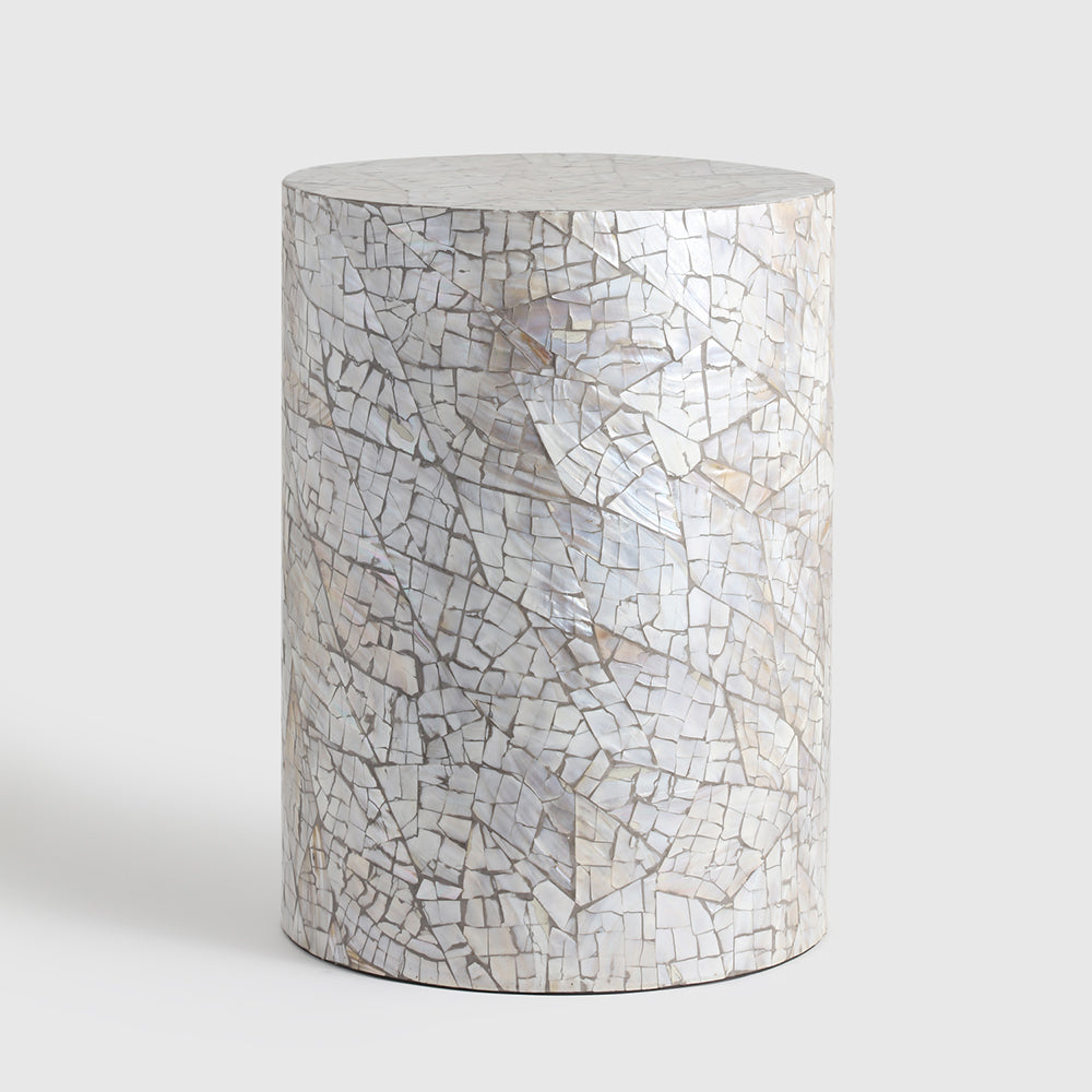 Luisa Round Accent Table – Elegant Wooden Side Table