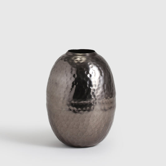 Oronda Vase – Elegant Decorative Centerpiece