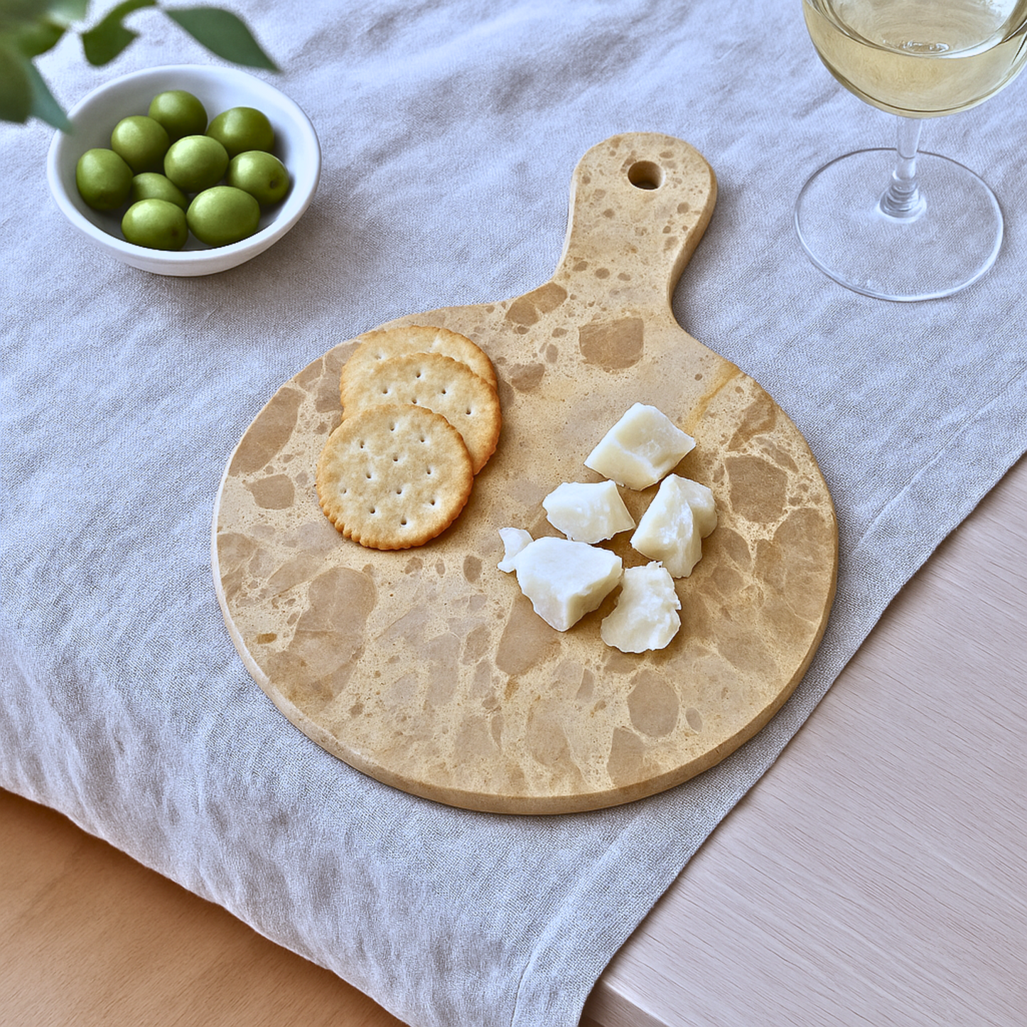 Golden Marble Cheese & Serving Board – Round with Handle