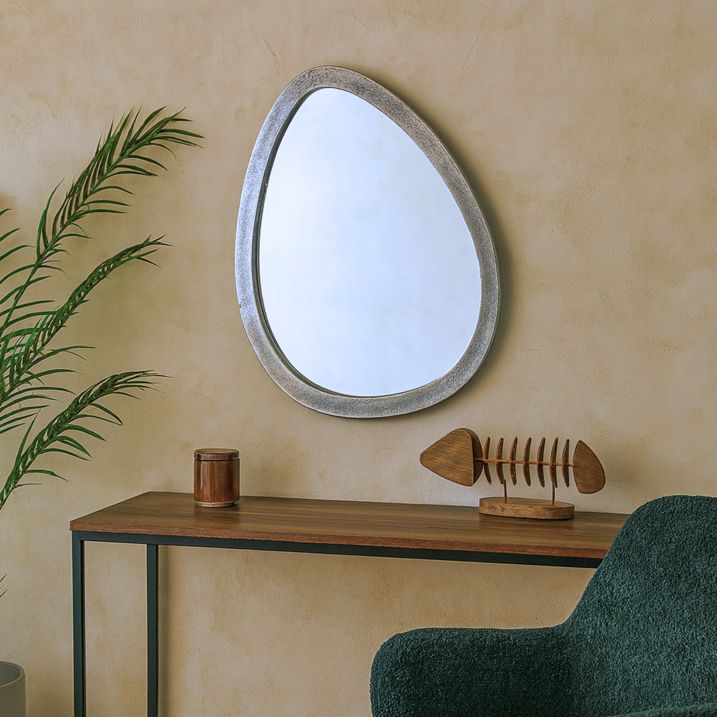Laila Mirror - High-Quality Glass with Clear Reflection