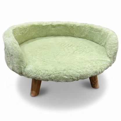 Plush Luxe Pet Bed – Light Parrot Green