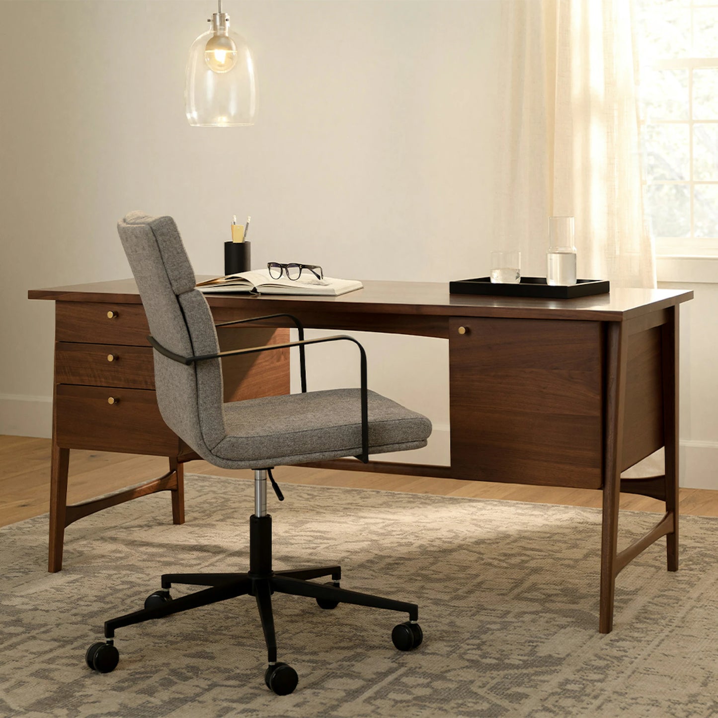 Renzo Desk
